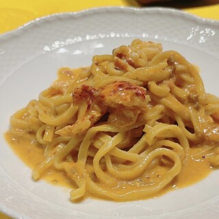 手打ちのパスタはタイプに合わせて