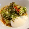 소사쿠 바르 봉도 - 汁無し胡麻担々麺《3辛》をうどん玉(税込880円)にチェンジ、温玉(+税込150円)載せでお会計1,030円也
                胡麻出汁は色々なスパイスが入っているが私には温玉入りの円やかさとコクを加えた位が調度良い