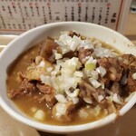 もつ焼き ウッチャン 新宿思い出横丁 - もつ煮込み