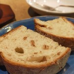 ワイン食堂 Marugo - 手作りパン