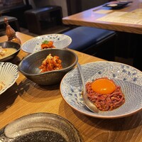 炭火焼肉ホルモン うしごろ 中目黒店 - 