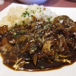 カフェレストラン ホット・ベリー - 焼き肉風ビーフストロガノフ