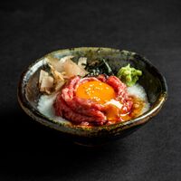 和風とろろユッケ