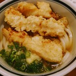 Udon Washou - 令和5年8月 ランチタイム
                      とり天定食(冷やかけ、とり天3個、かやくご飯) 800円