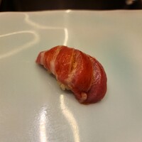鮨 なんば 日比谷 - 大トロ 38°C/23°C