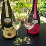 日本料理 TOBIUME - ④新政　Colors生成スパーククリア生酛木桶純米2022
      
      ⑤新政　Colors秋櫻スパーク生酛木桶純米2022
      米品種:秋田県産改良信交100%、精米歩合:60%