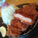 Tonkatsu Tamafuji - ロースかつの断面