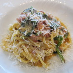 ICARO miyamoto - 空豆とペコリーノ・ロマーノチーズのスパゲティ