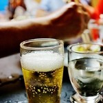 川二郎 - ビールをチェイサーに日本酒（山形、加藤嘉八郎酒造の「大山・飛切」）