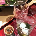 銀座 しのはら - 青梅、白玉とワカメの酢の物