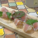 トリワイン ＰＩＫＯＳＨＨＨＵ - 鶏生ハムと桃