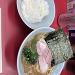 家系ラーメン 武将家 - 