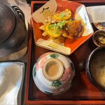 ごはん家 cafe みやび - たっぷりおろしぽん酢の北海道ザンギ御膳 ¥1490