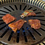 焼肉はやし - 