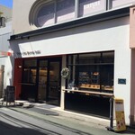 C'EST UNE BONNE IDEE - 外観