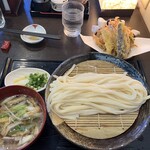 Udon Ya Kazu - 