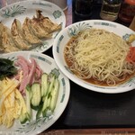 日高屋 - 黒酢しょうゆ冷し麺餃子セット　850円