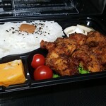 キッチン ブルー グローブ - 店で食べるのと同じ、サラダ、スープが無いだけです