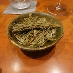 レストラン ナズ - もみの新芽