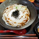 ダイニングぶなの森 - とろろうどん（冷）　550円