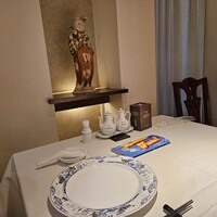 中国料理 美麗華 - テーブル