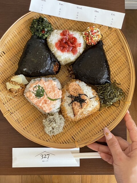 327@oni cafe （サンニナナ@オニカフェ） - 姫松/おにぎり | 食べログ