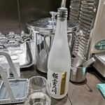 ＡＮＡスイートラウンジ - 飲んじゃおう！