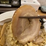 煮干らーめん 川むら - 大判バラチャーシュー