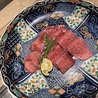 焼肉㐂舌 南船場 - 