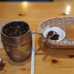 コメダ珈琲店 - アイスコーヒーとパン
