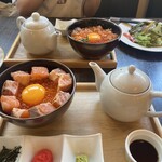 Kafe Ando Ba- Umi Rabo - 炙りサーモンいくら丼(ランチメニュー)