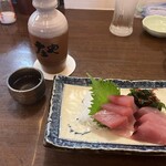 庄や - コシナガマグロと日本酒大徳利の常温