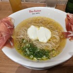 黄金の塩らぁ麺 ドゥエイタリアン - 