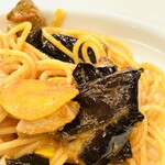 トラットリア ロマーノ - 鮮魚、ズッキーニ、ナスのトマトソース スパゲッティ