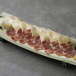 うずら - 鯨ベーコン