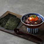 うずら - 鯨ユッケ