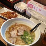 大牟田とんこつ屋 龍鳳 - 