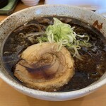 麺武 はちまき屋 - 正油ラーメン＠880円