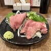 肉酒場 犇屋 - 料理写真:牛タン刺し