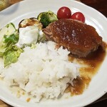 キッチン ブルー グローブ - ２度目はサラダも乗せます