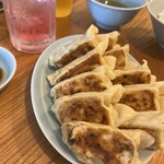 餃子専門店 喜喜 - 