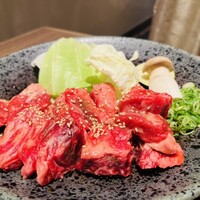 焼肉・しゃぶしゃぶ たちばな ヒルトンプラザイースト店 - カルビ