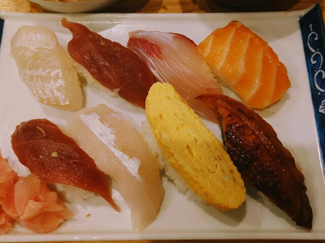Shungyo Sushi Izakaya Maruhachi photo 3