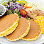 CAFE and BBQ TREE HOUSE - グッドモーニングパンケーキ