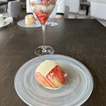 MAIN DINING CABANA - 