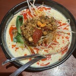 乃木坂ラーメン 東京食品 まる彦 - 