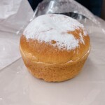 Buranje Asanoya - なめらかクリームパン　255円税別