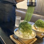 Kohiyarampu - 抹茶モンブランを生搾りしてます❗️