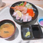 Shirakaba - ブリトロとハラス丼