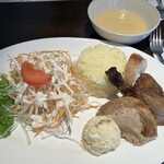 ラッシーズ バー - 